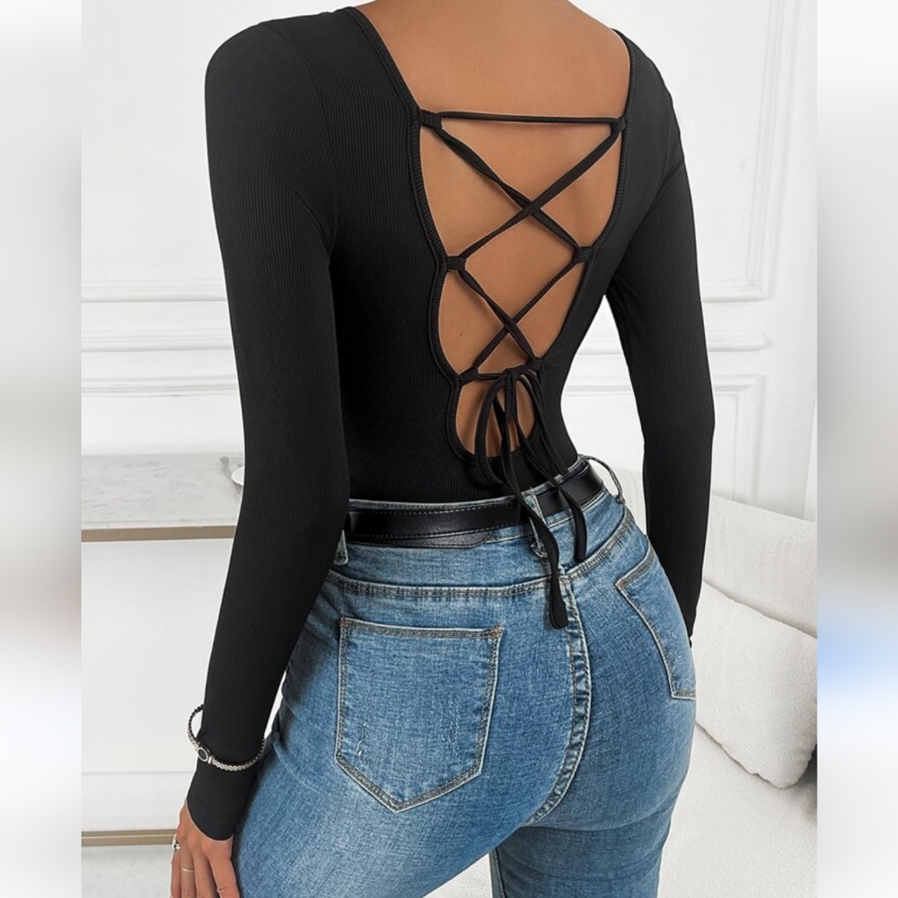 NWOT SHEIN Black Lace Up Back Bodysuit Size M 🔥